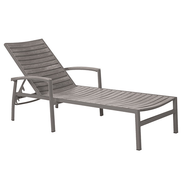 outdoor lounge chaise